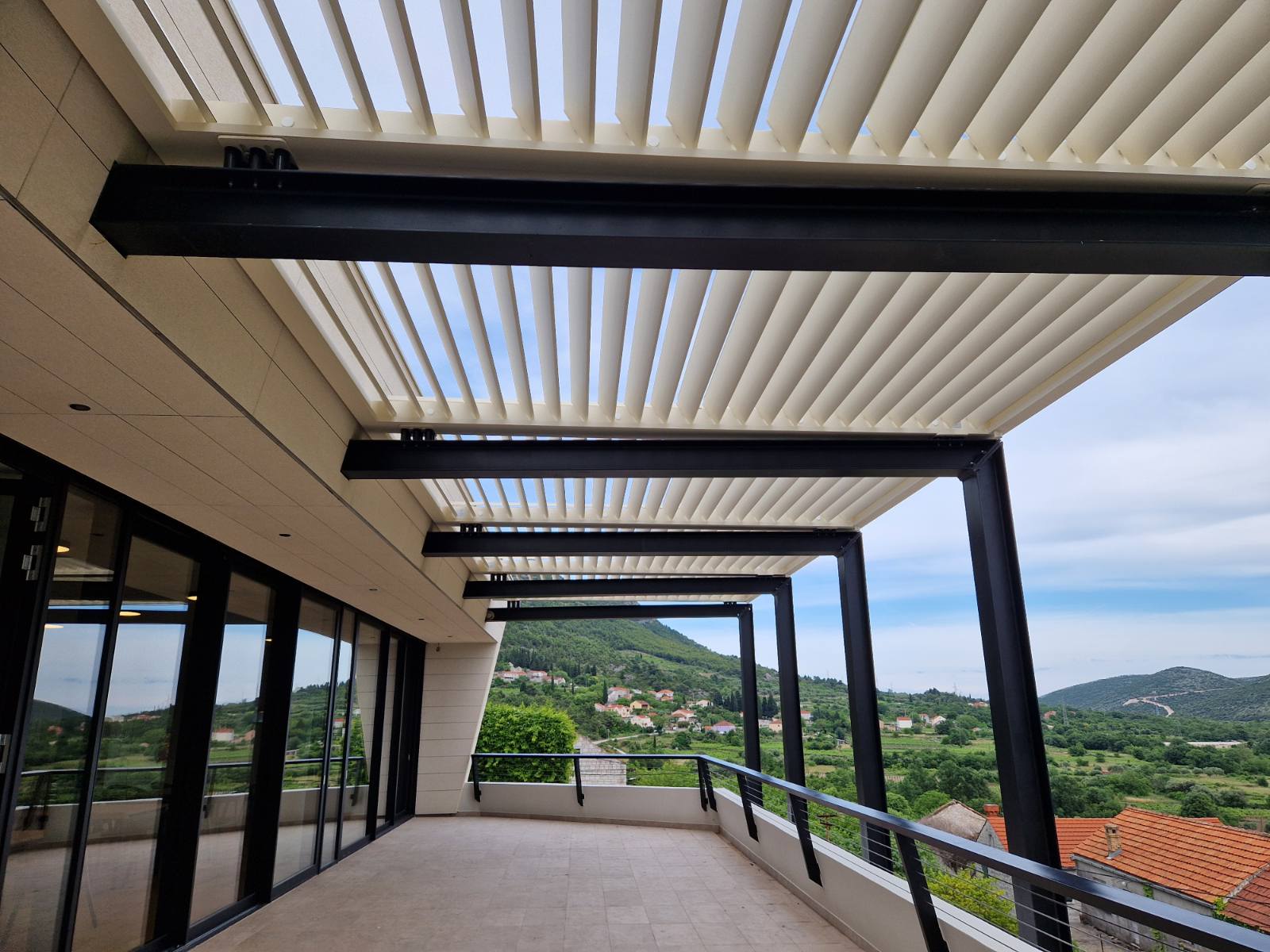 5 Pergolen für ein gastronomisch-touristisches Objekt in Pelješac