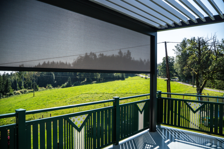 Pergola 17036 Typ 1 Zip Rollo Unter Balkon Osterreich 2
