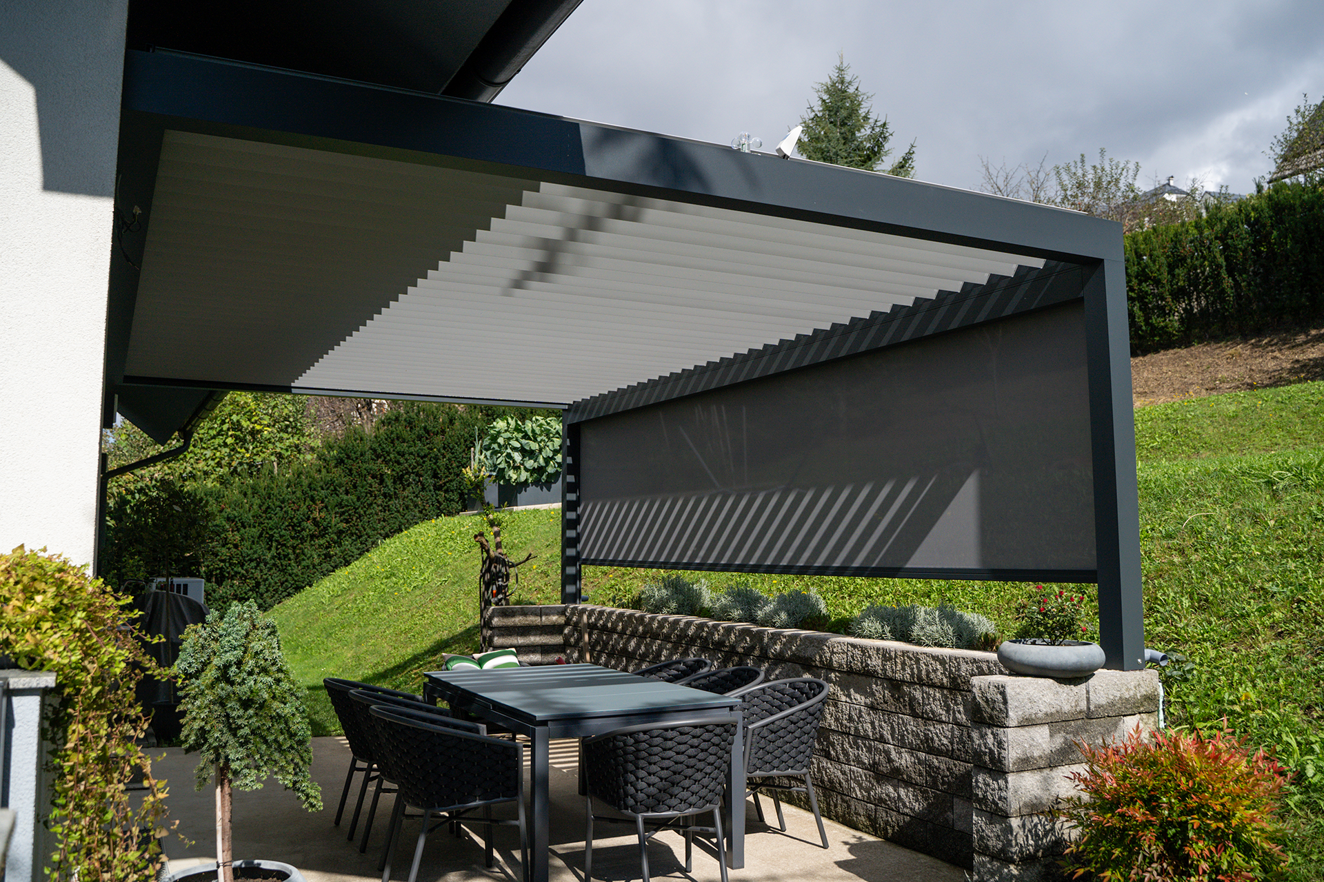 Pergola 170/36 (Typ 2), LED, Sensoren, Haus auf dem Hügel, Slowenien