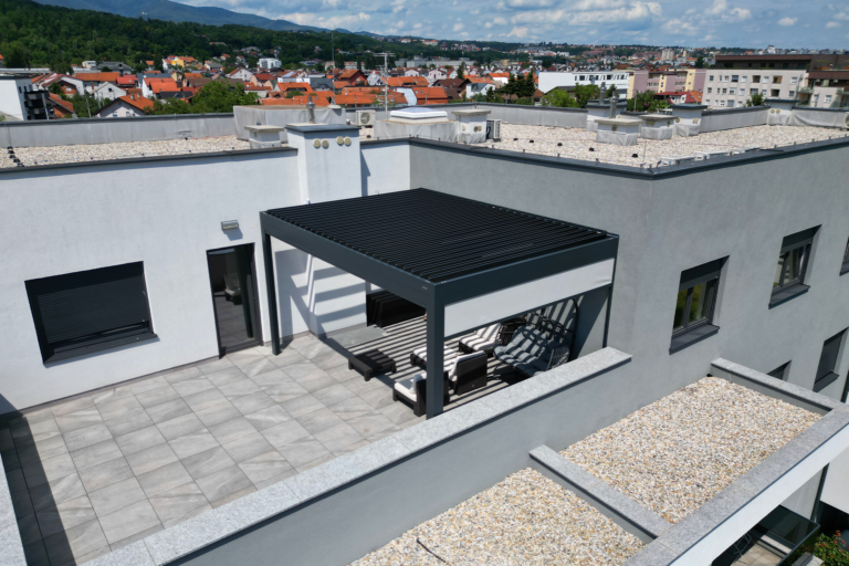 Zagreb Rooftop Pergola Mihanovic Horizontal 1