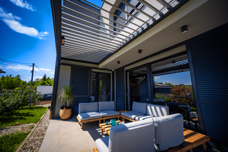 Pergola Soltec 170 28 Tip 2 Zip Rolo Led Luci Brez Stebra Hrvaska 3
