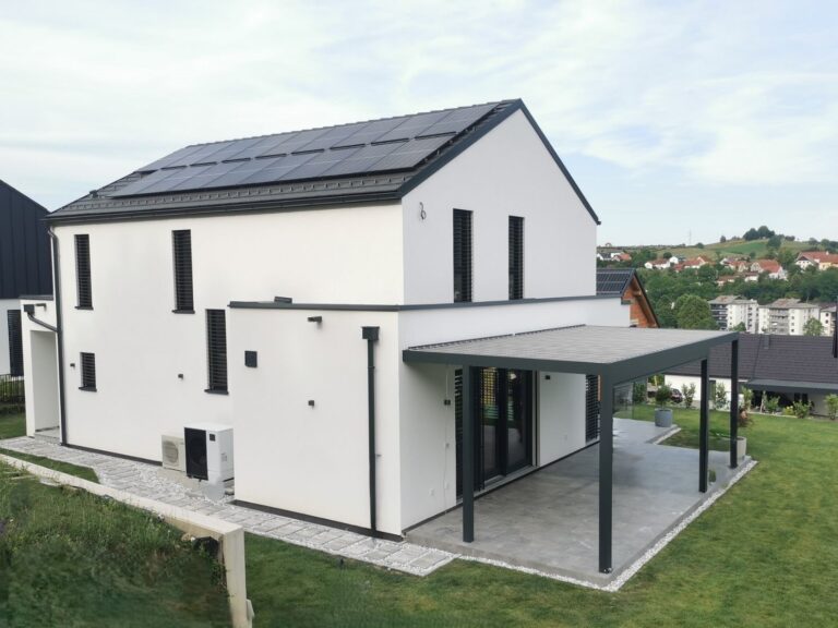 Pergola Soltec 170 28 Tip 1 Zamaknjen Steber Pametna Hisa Slovenija 2