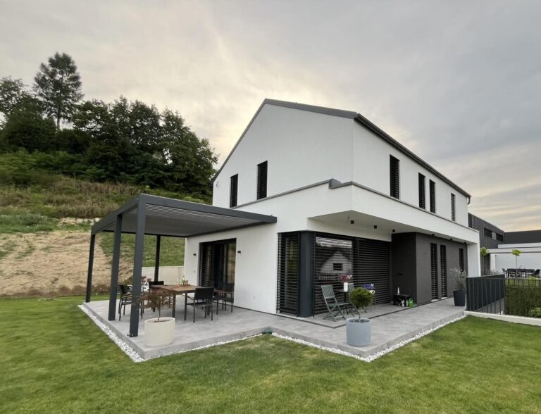 Pergola Soltec 170 28 Tip 1 Zamaknjen Steber Pametna Hisa Slovenija 3