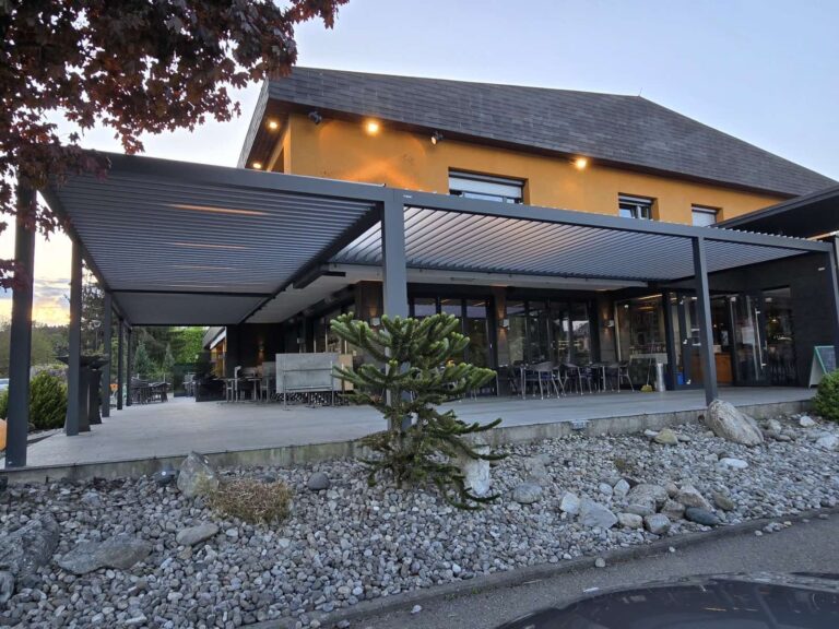 Pergola Soltec 170 28 Type 1 Multiple Pergolas Restaurant Austria 3