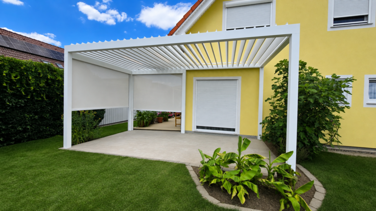 Sl170 28 Bela Pergola Zip Rolo 1